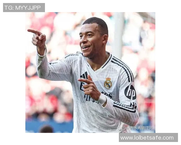 西甲激战：多特蒙德逆转皇马红牌争议引发全场热议