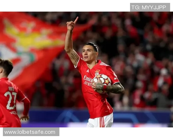 世界杯波尔图与拜仁激战成平局战术分析揭示关键瞬间与精彩表现