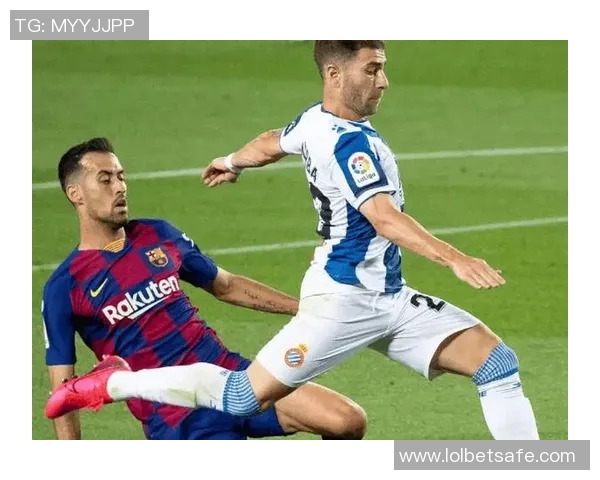 西甲激战巴萨点球大战逆转波尔图全场沸腾瞬间回顾与分析