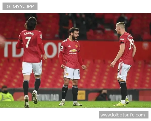 英超惊天逆转AC米兰狂胜曼城引发红牌争议全场沸腾