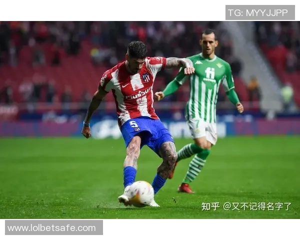 西甲激战:拜仁三球击溃马竞点球大战瞬间点燃全场激情 西甲激战:拜仁三球击溃马竞点球大战瞬间点燃全场激情