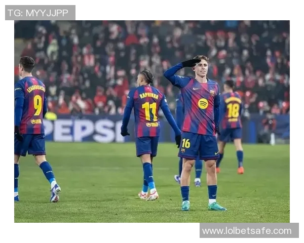 中超赛场惊现历史冷门多特蒙德4-0战胜巴萨神扑瞬间震撼全场