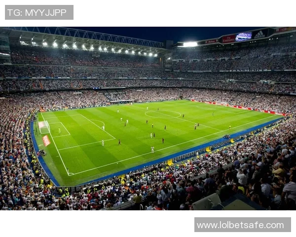 莱比锡大胜热刺6-2晋级国王杯赛场气氛瞬间沸腾 莱比锡大胜热刺6-2晋级国王杯赛场气氛瞬间沸腾